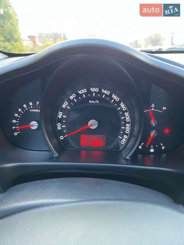 Внедорожник / Кроссовер Kia Sportage 2011 в Николаеве