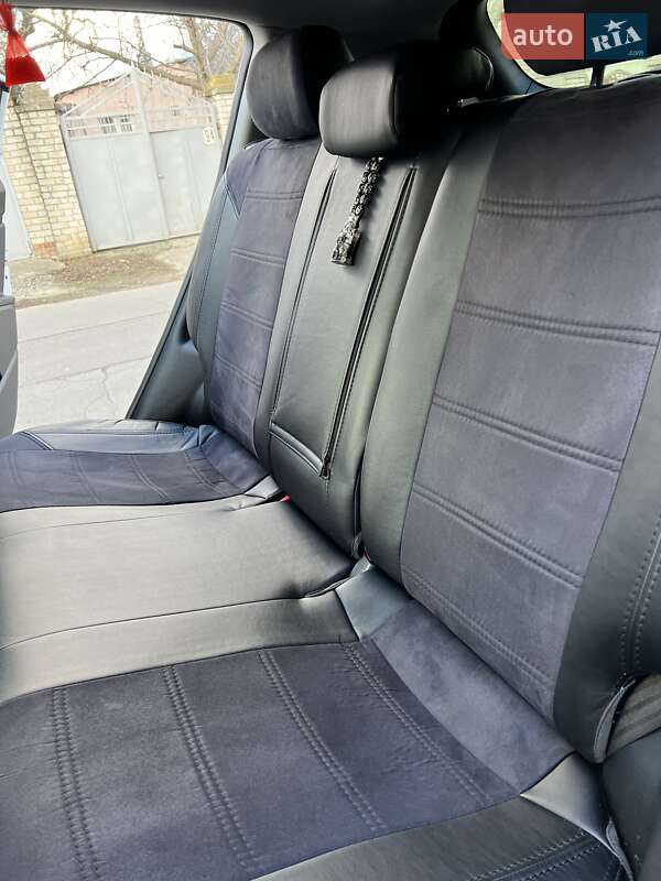 Внедорожник / Кроссовер Kia Sportage 2011 в Николаеве