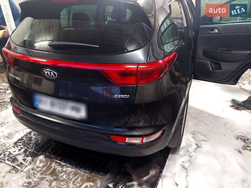 Внедорожник / Кроссовер Kia Sportage 2016 в Полтаве