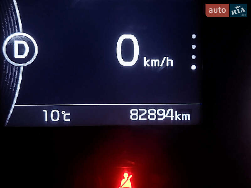 Внедорожник / Кроссовер Kia Sportage 2016 в Полтаве