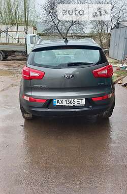 Позашляховик / Кросовер Kia Sportage 2012 в Харкові