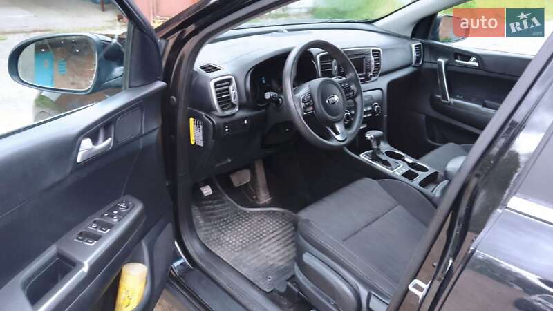 Внедорожник / Кроссовер Kia Sportage 2017 в Первомайске