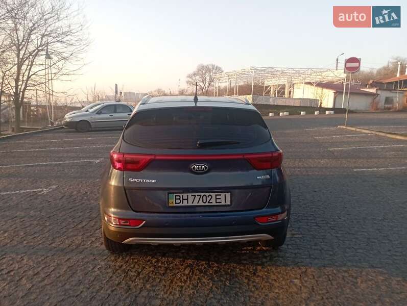 Позашляховик / Кросовер Kia Sportage 2015 в Одесі