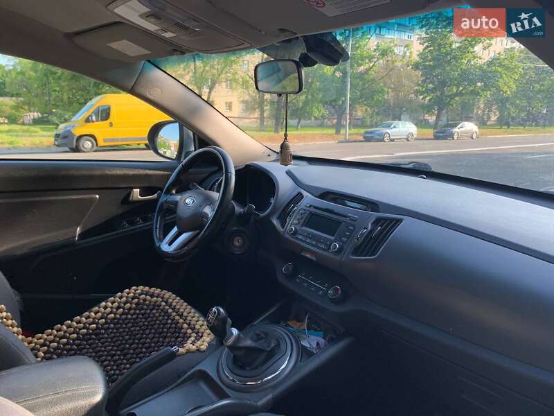 Внедорожник / Кроссовер Kia Sportage 2012 в Киеве