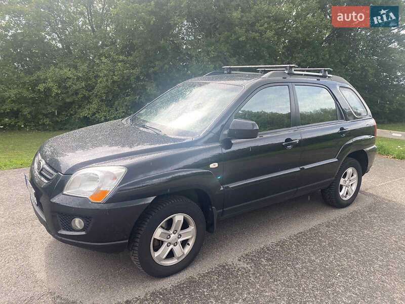 Внедорожник / Кроссовер Kia Sportage 2009 в Хмельницком