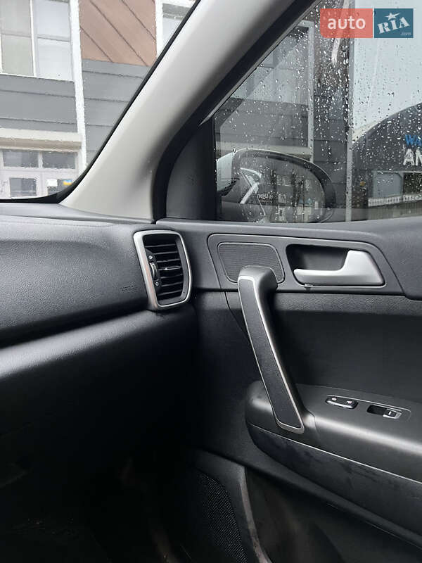 Внедорожник / Кроссовер Kia Sportage 2020 в Черкассах фото 4 Внедорожник / Кроссовер Kia Sportage 2020 в Черкассах