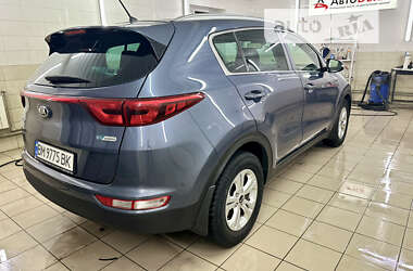 Позашляховик / Кросовер Kia Sportage 2018 в 