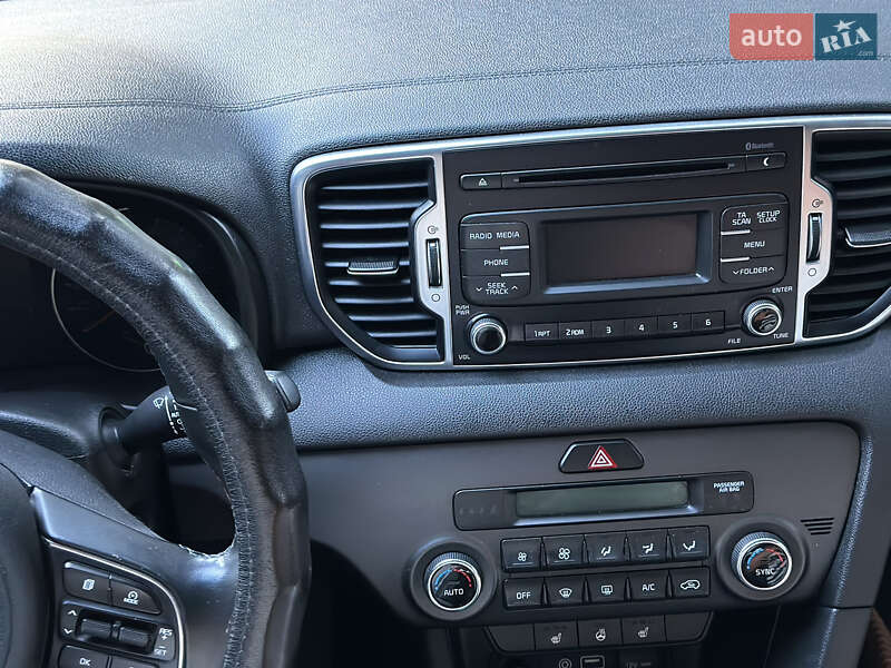 Внедорожник / Кроссовер Kia Sportage 2017 в Днепре