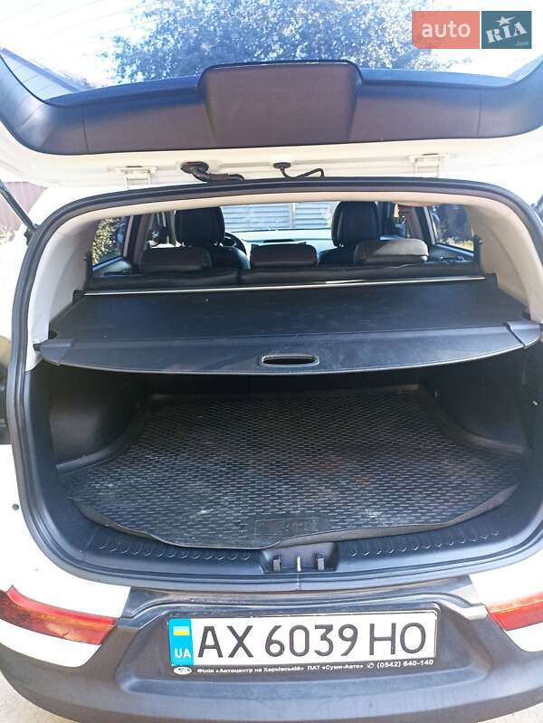 Внедорожник / Кроссовер Kia Sportage 2015 в Харькове фото 3 Внедорожник / Кроссовер Kia Sportage 2015 в Харькове