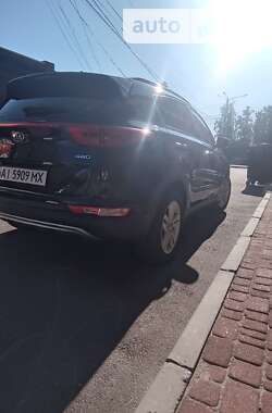 Позашляховик / Кросовер Kia Sportage 2016 в Києві