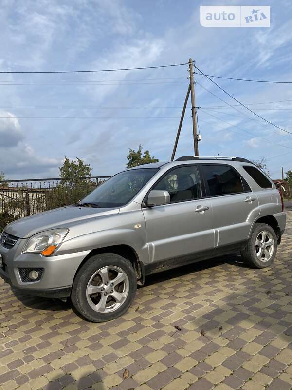 Внедорожник / Кроссовер Kia Sportage 2008 в Старом Самборе