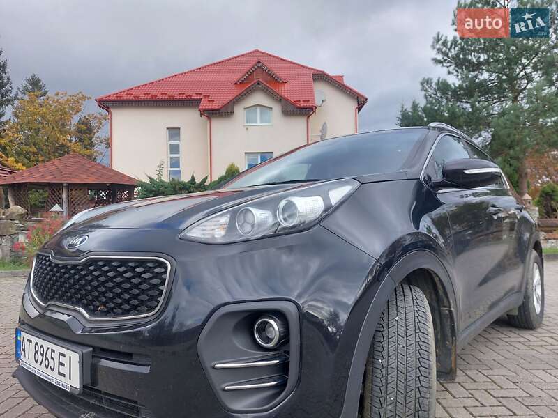 Позашляховик / Кросовер Kia Sportage 2016 в Долині