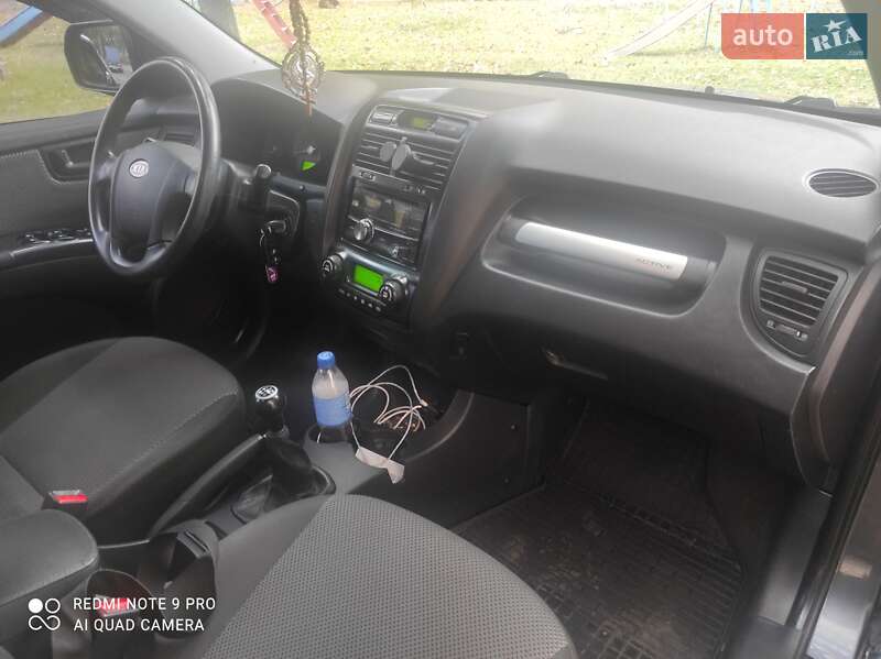 Позашляховик / Кросовер Kia Sportage 2008 в Слов'янську