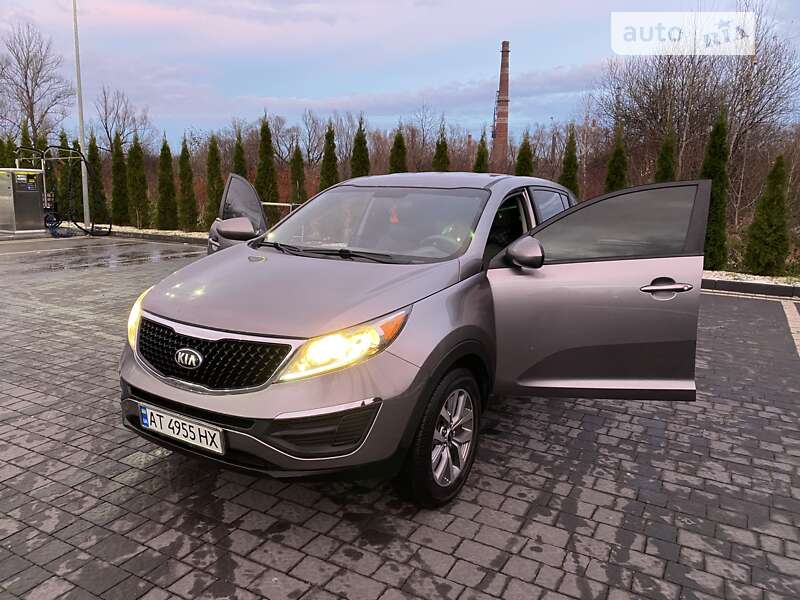 Внедорожник / Кроссовер Kia Sportage 2014 в Надворной