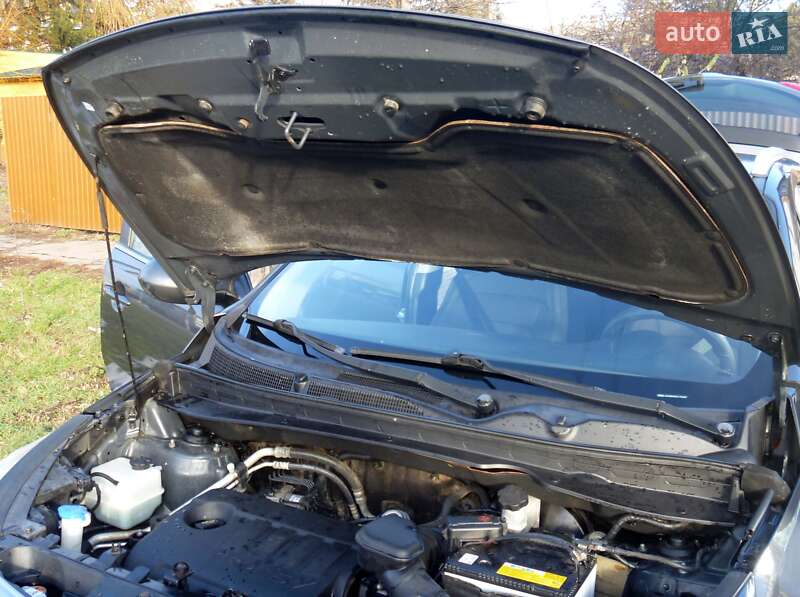 Позашляховик / Кросовер Kia Sportage 2012 в Христинівці