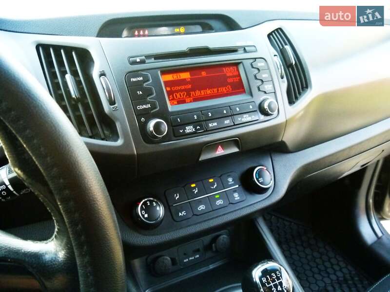 Позашляховик / Кросовер Kia Sportage 2012 в Христинівці