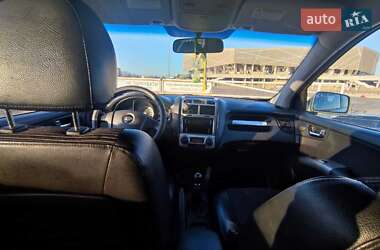 Внедорожник / Кроссовер Kia Sportage 2006 в 