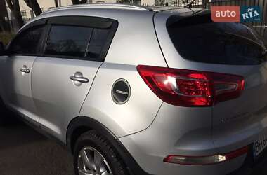 Внедорожник / Кроссовер Kia Sportage 2013 в 