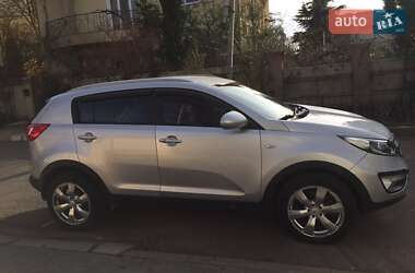 Внедорожник / Кроссовер Kia Sportage 2013 в 
