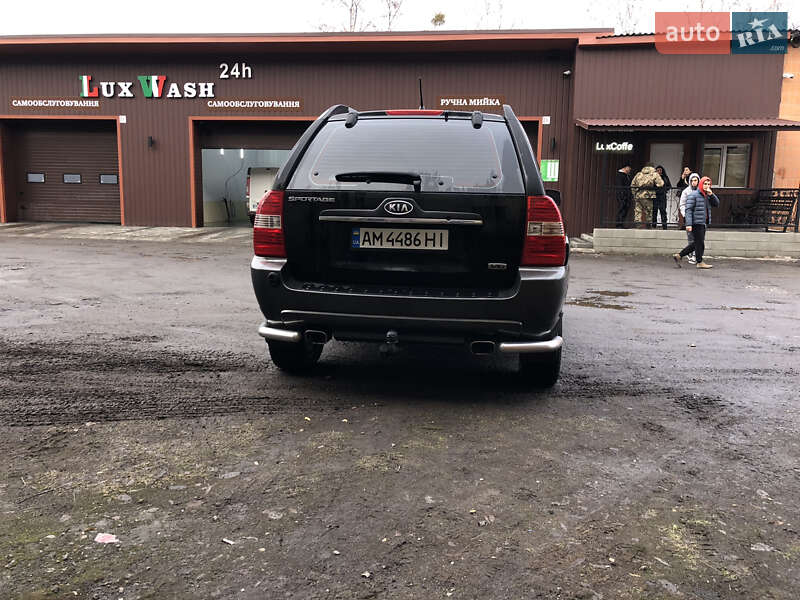 Внедорожник / Кроссовер Kia Sportage 2006 в Корце