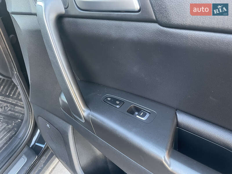 Позашляховик / Кросовер Kia Sportage 2017 в Києві