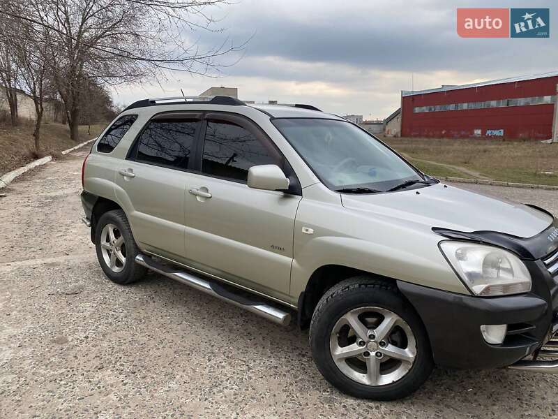 Позашляховик / Кросовер Kia Sportage 2005 в Вознесенську