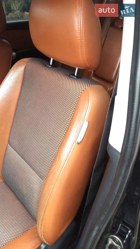 Внедорожник / Кроссовер Kia Sportage 2006 в Ворохте