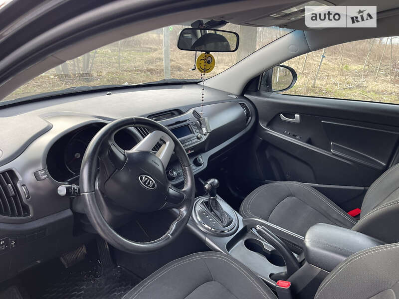 Внедорожник / Кроссовер Kia Sportage 2012 в Львове