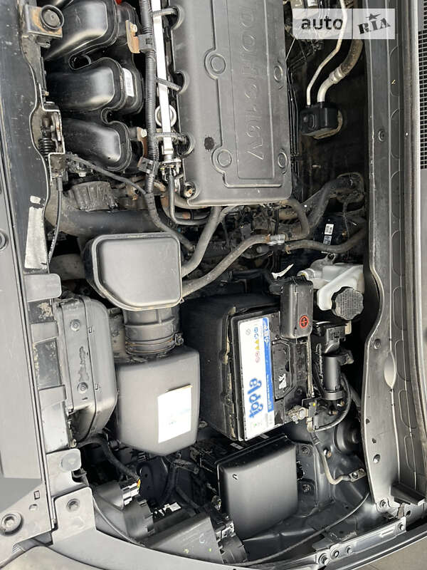 Внедорожник / Кроссовер Kia Sportage 2012 в Львове