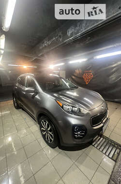 Внедорожник / Кроссовер Kia Sportage 2016 в Киеве