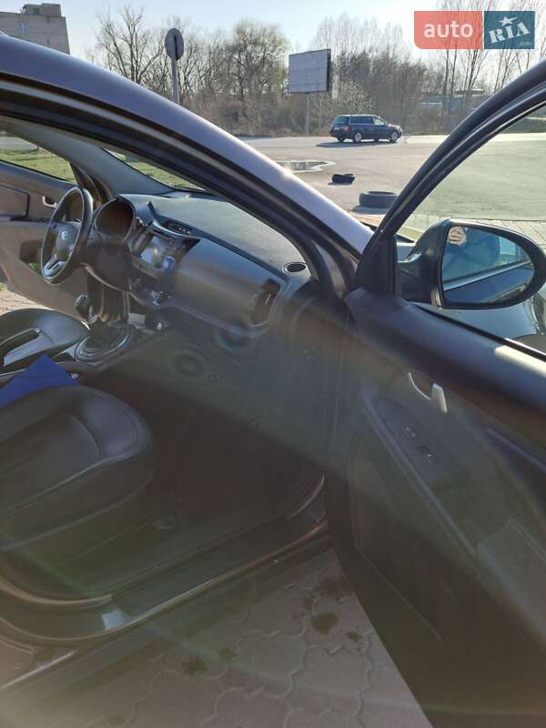 Внедорожник / Кроссовер Kia Sportage 2012 в Ковеле