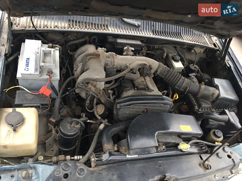 Позашляховик / Кросовер Kia Sportage 1998 в Прилуках