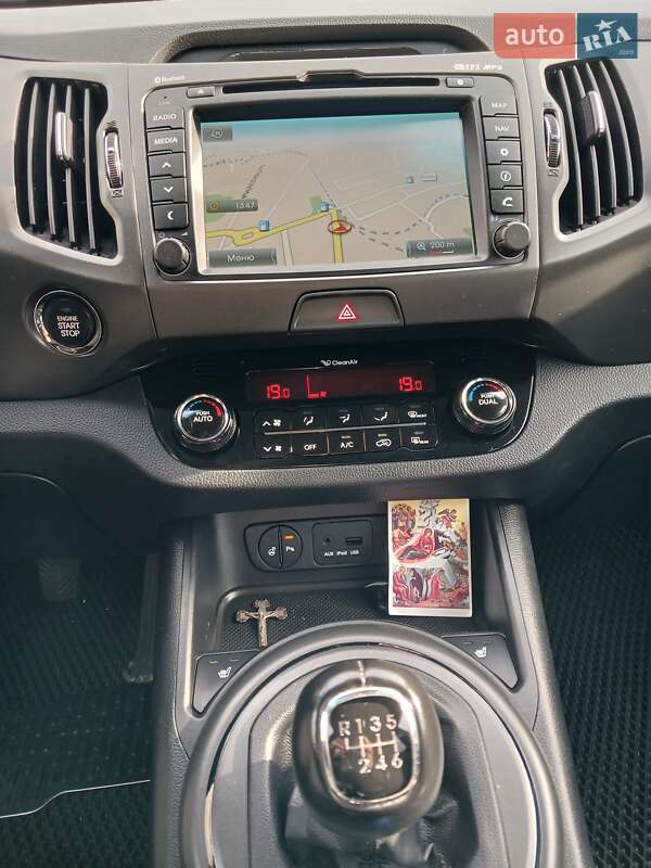 Внедорожник / Кроссовер Kia Sportage 2013 в Ивано-Франковске фото 13 Внедорожник / Кроссовер Kia Sportage 2013 в Ивано-Франковске