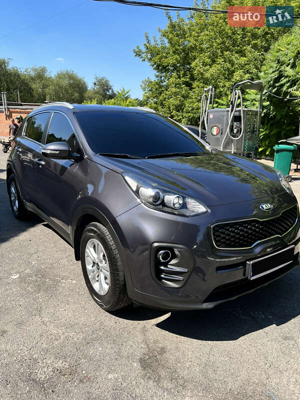 Позашляховик / Кросовер Kia Sportage 2017 в Полтаві