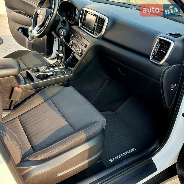 Внедорожник / Кроссовер Kia Sportage 2019 в Тернополе