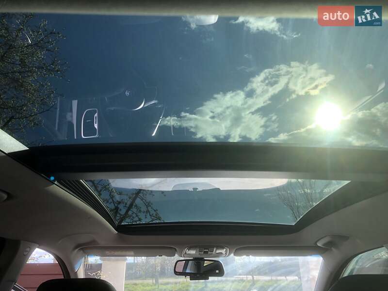 Внедорожник / Кроссовер Kia Sportage 2017 в Черновцах