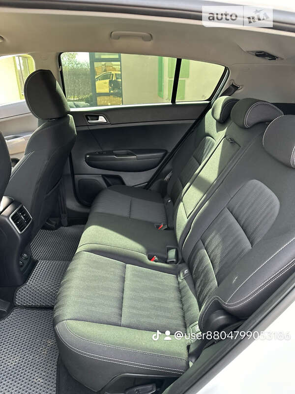 Внедорожник / Кроссовер Kia Sportage 2019 в Первомайске фото 22 Внедорожник / Кроссовер Kia Sportage 2019 в Первомайске
