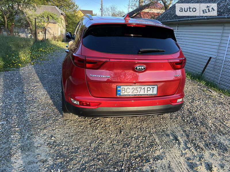 Внедорожник / Кроссовер Kia Sportage 2016 в Стрые