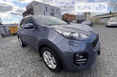 Внедорожник / Кроссовер Kia Sportage 2017 в Киеве