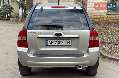 Внедорожник / Кроссовер Kia Sportage 2007 в Днепре