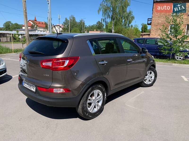 Внедорожник / Кроссовер Kia Sportage 2013 в Шептицькому