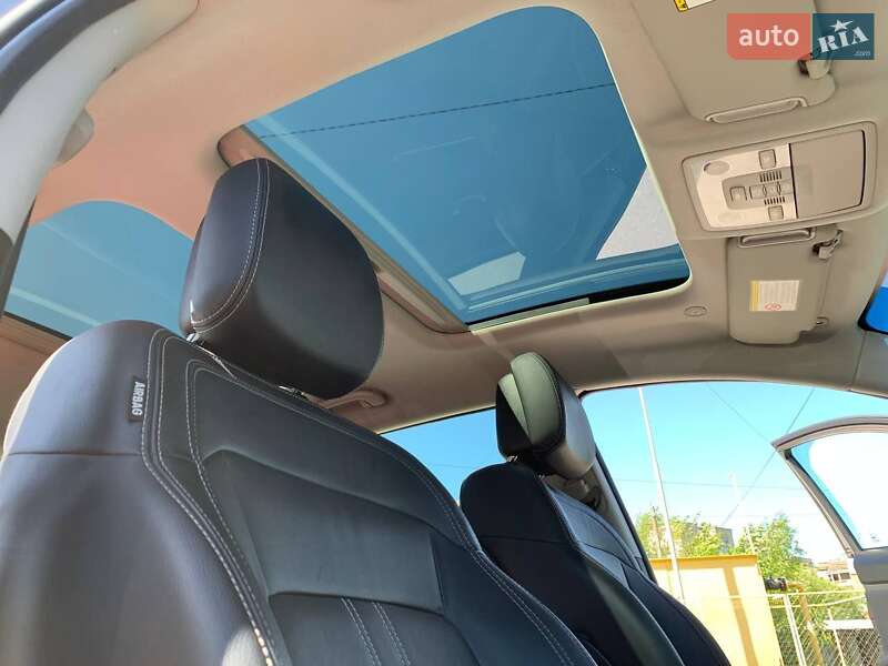 Внедорожник / Кроссовер Kia Sportage 2013 в Шептицькому