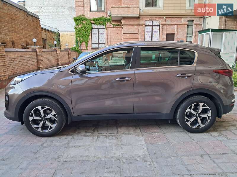 Внедорожник / Кроссовер Kia Sportage 2020 в Киеве