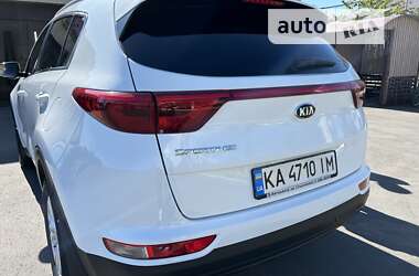 Внедорожник / Кроссовер Kia Sportage 2016 в Белгороде-Днестровском