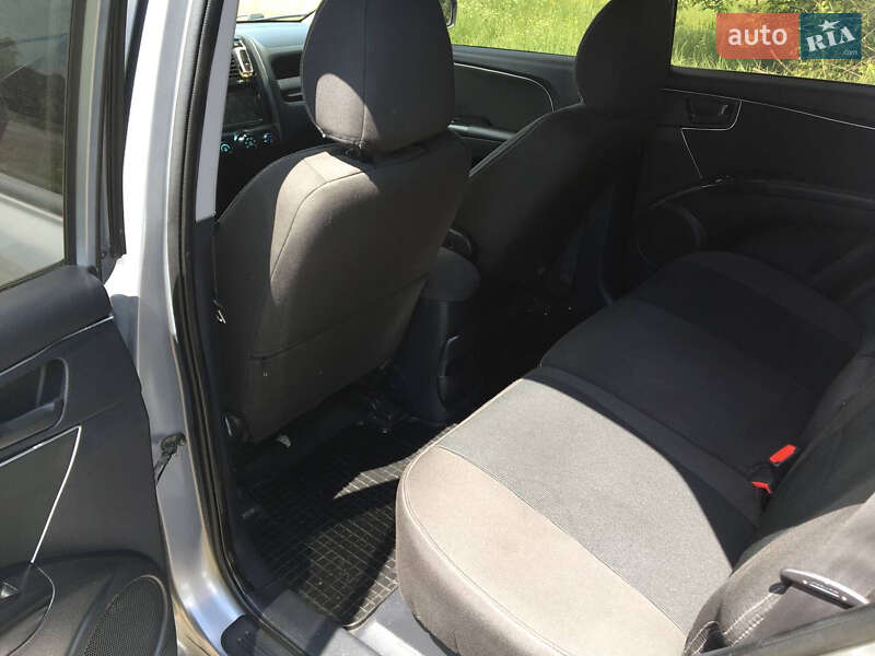 Внедорожник / Кроссовер Kia Sportage 2008 в Тернополе