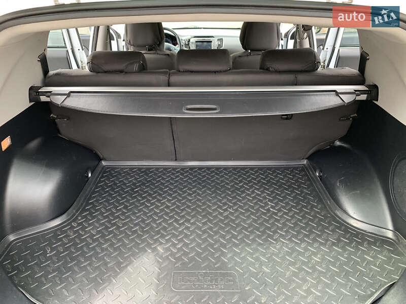 Внедорожник / Кроссовер Kia Sportage 2011 в Ковеле