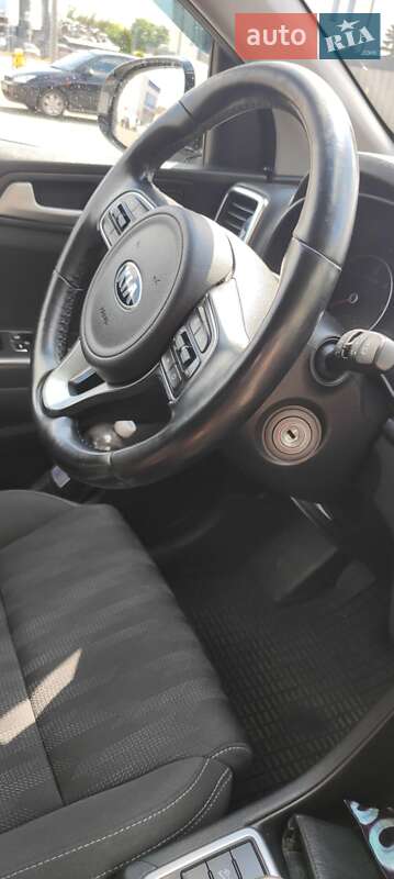 Внедорожник / Кроссовер Kia Sportage 2016 в Ивано-Франковске