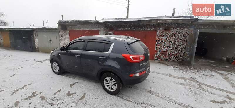 Внедорожник / Кроссовер Kia Sportage 2012 в Горишних Плавнях