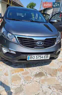 Позашляховик / Кросовер Kia Sportage 2011 в 