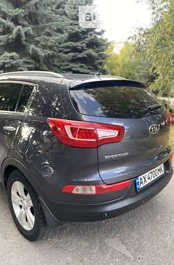 Внедорожник / Кроссовер Kia Sportage 2011 в Лозовой